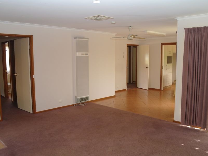 93 Coish Avenue, Benalla VIC 3672