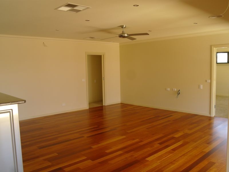 12 Trewin Street, Benalla VIC 3672