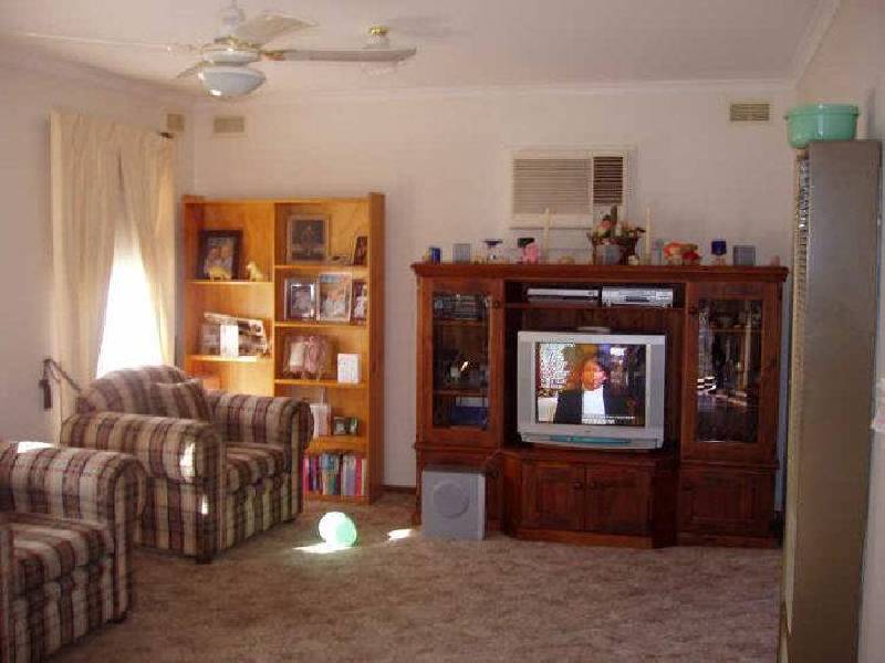 6 Hakea Court, Benalla VIC 3672