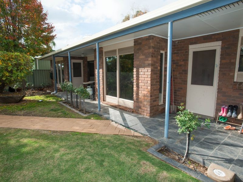 21 Maginness Street, Benalla VIC 3672