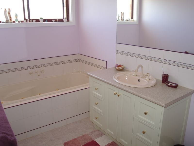 29 Miller Crescent, Benalla VIC 3672