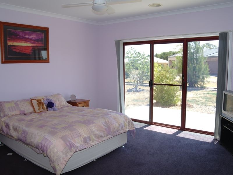 29 Miller Crescent, Benalla VIC 3672