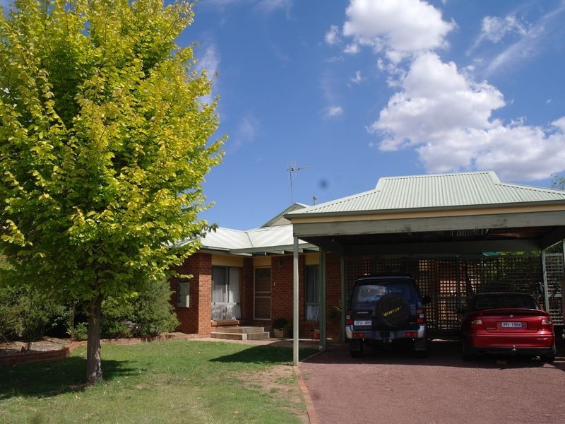 4 Park Place, Benalla VIC 3672