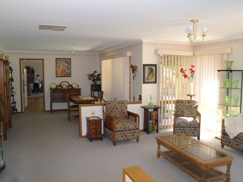 24 Latimer Street, Benalla VIC 3672