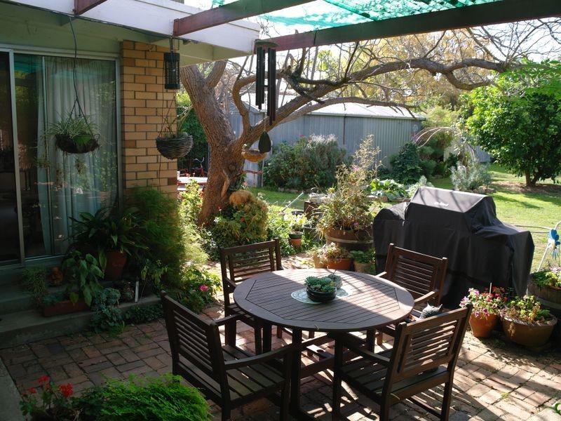 5 Munro Avenue, Benalla VIC 3672