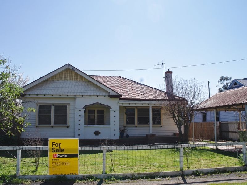 10 Deas Street, Benalla VIC 3672