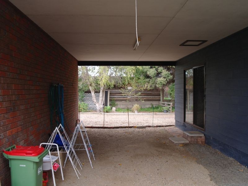93 Halls Road, Goorambat VIC 3725