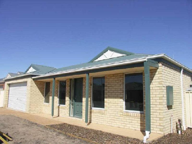 12 Schulz Street, Benalla VIC 3672