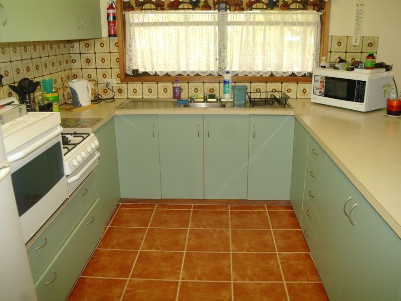 34 Shadforth Street, Benalla VIC 3672