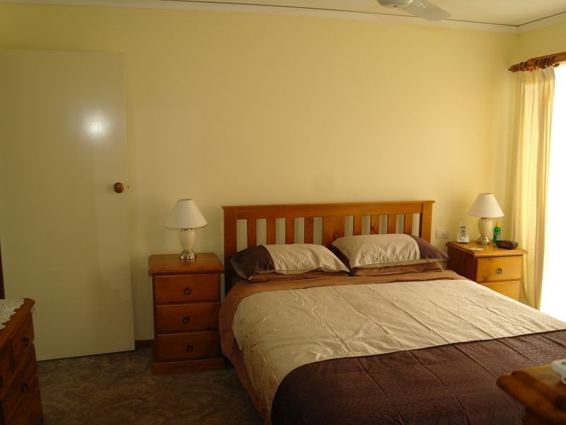 34 Shadforth Street, Benalla VIC 3672