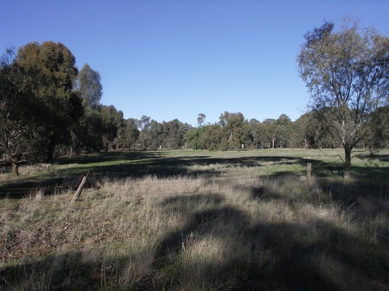 1140 St James Road, St James VIC 3727