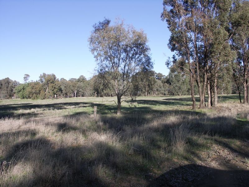 1140 St James Road, St James VIC 3727