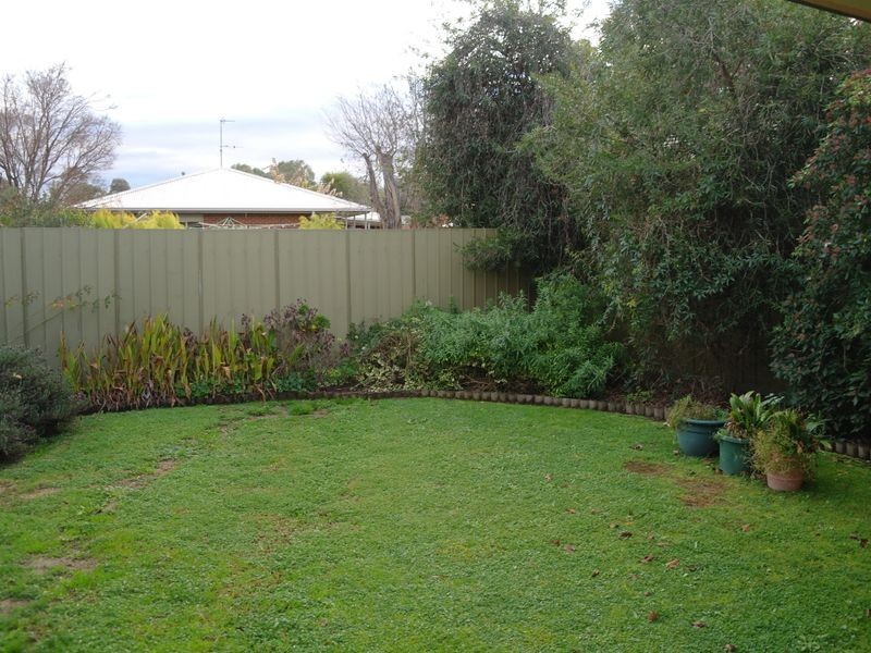 1-13 Kurrajong Court, Benalla VIC 3672