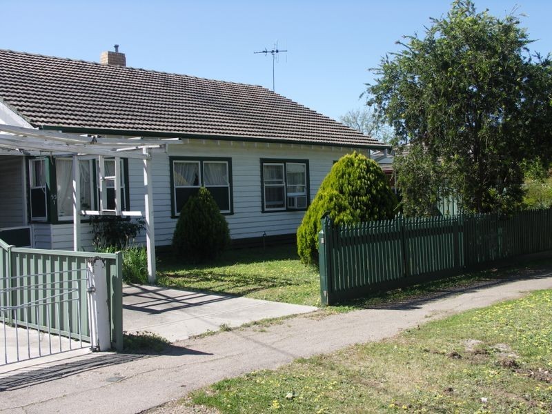 1 & 2 55 Church Street, Benalla VIC 3672