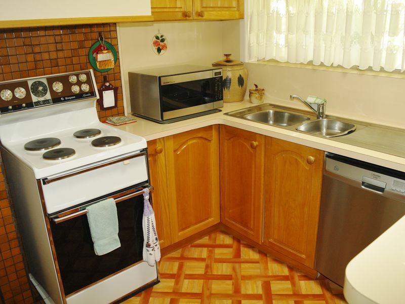 19 Monds Avenue, Benalla VIC 3672