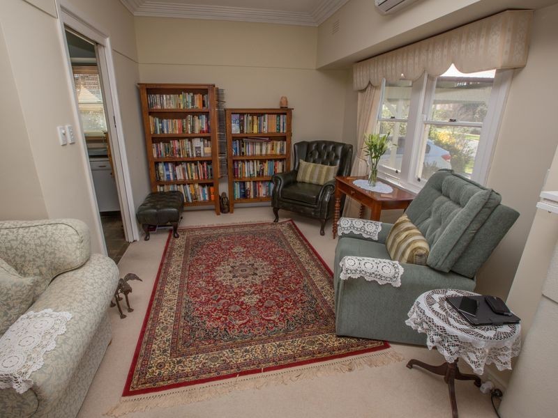 24 South Street, Benalla VIC 3672