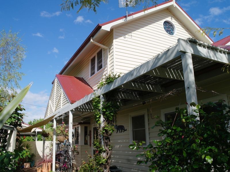 24 South Street, Benalla VIC 3672