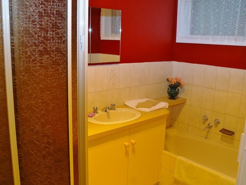 124 Clarke Street, Benalla VIC 3672