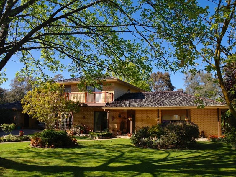 55 Willis Little Drive, Benalla VIC 3672