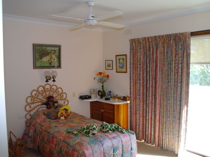 55 Willis Little Drive, Benalla VIC 3672