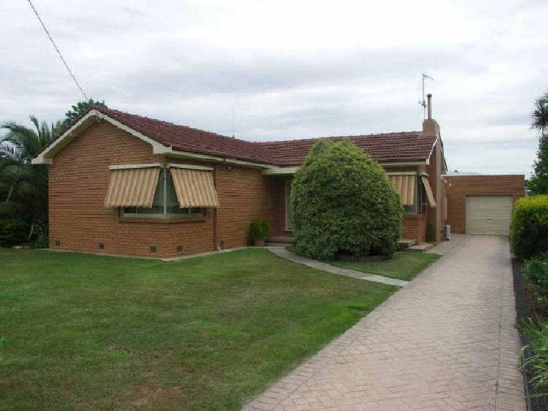 8 McGill Street, Benalla VIC 3672