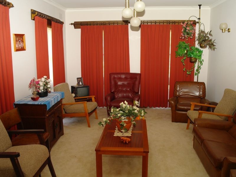 35 Thomas Street, Benalla VIC 3672