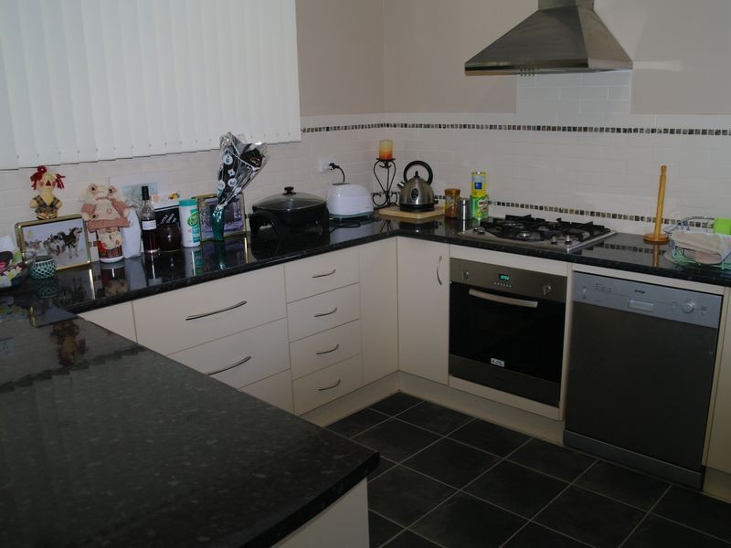 30 Roe Street, Benalla VIC 3672