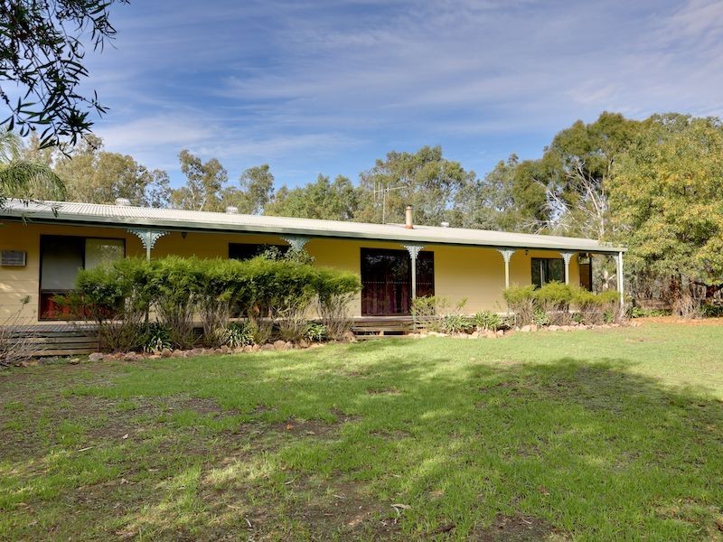 90 High Street, Baddaginnie VIC 3670