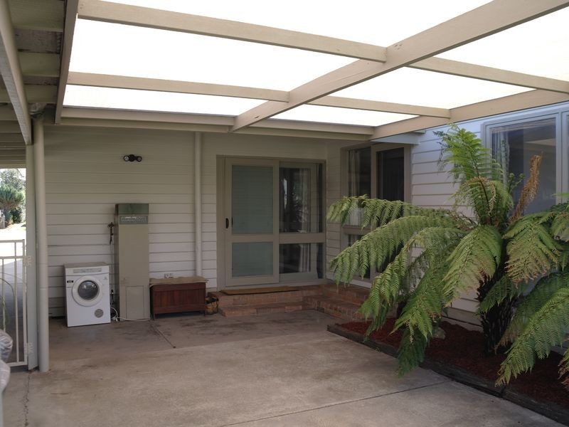 9 Tomkins Parade, Benalla VIC 3672