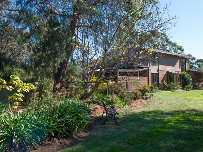 121 Grant Drive, Benalla VIC 3672