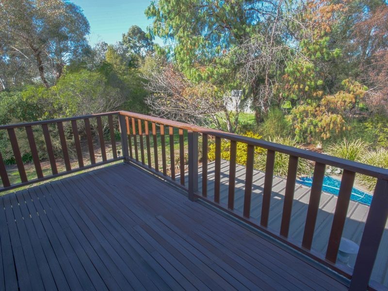 121 Grant Drive, Benalla VIC 3672