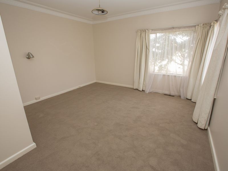 11 Perth Street, Benalla VIC 3672