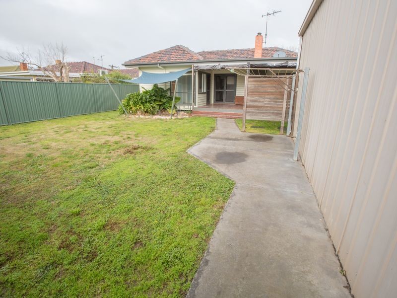 11 Perth Street, Benalla VIC 3672