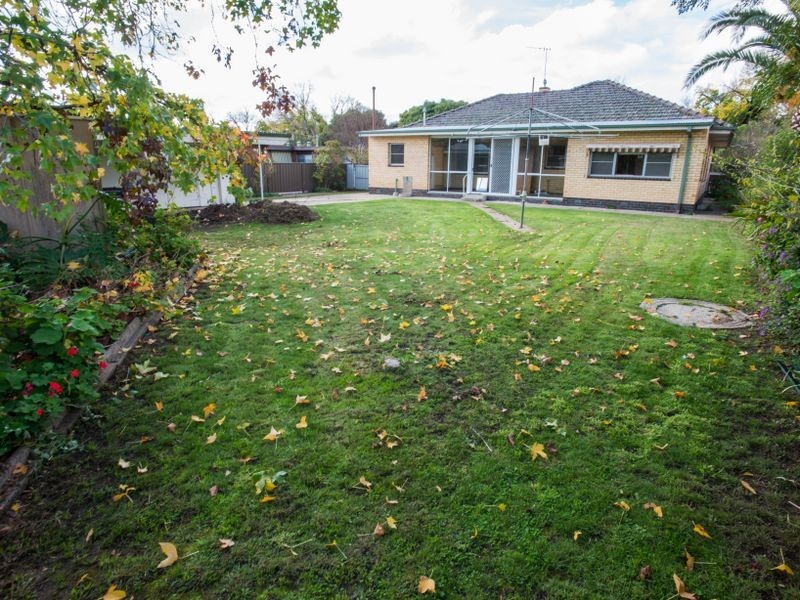 16 Nunn street, Benalla VIC 3672