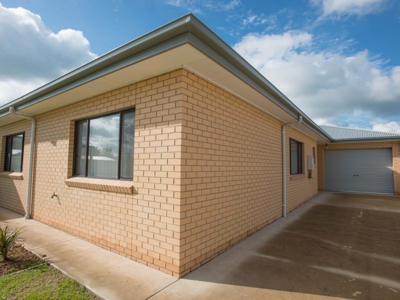 12 Ironbark Drive, Benalla VIC 3672