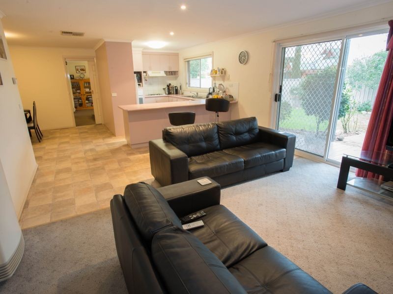 6 Park Place, Benalla VIC 3672