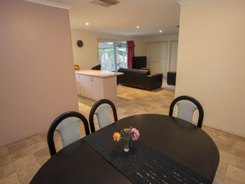 6 Park Place, Benalla VIC 3672