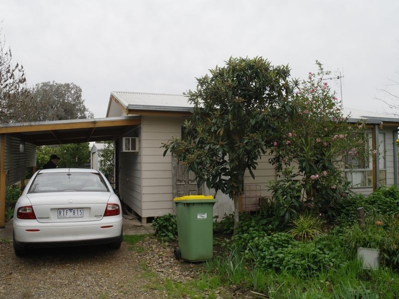 27 Hannah Street, Benalla VIC 3672