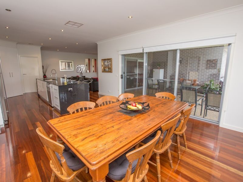 10 Amber Avenue, Benalla VIC 3672