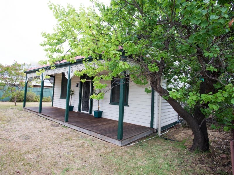 22 Barkly Street, Benalla VIC 3672