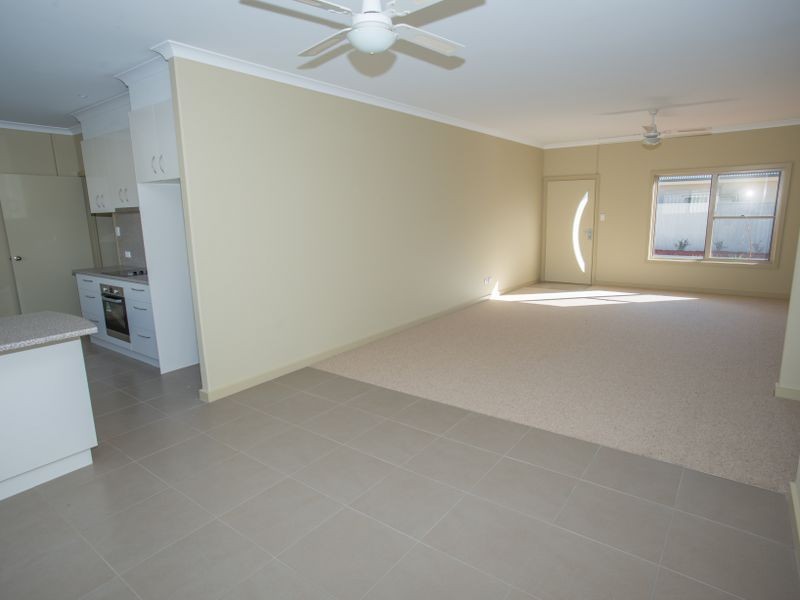 3/2 Lily Street Violet Town, Benalla VIC 3672