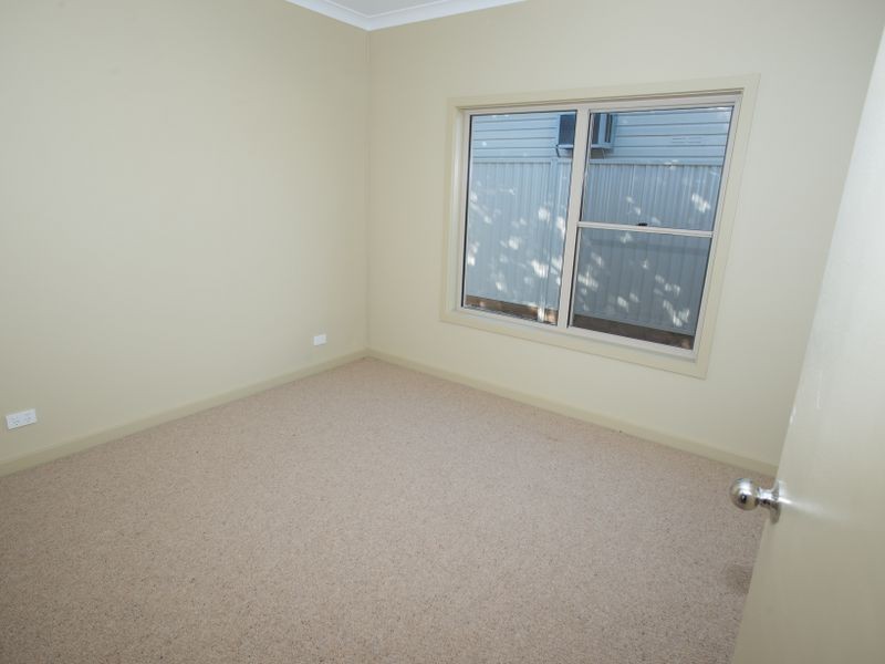 3/2 Lily Street Violet Town, Benalla VIC 3672