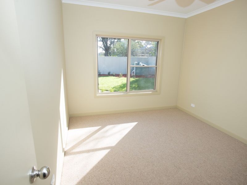 3/2 Lily Street Violet Town, Benalla VIC 3672