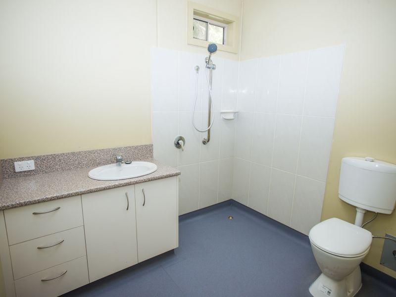 3/2 Lily Street Violet Town, Benalla VIC 3672