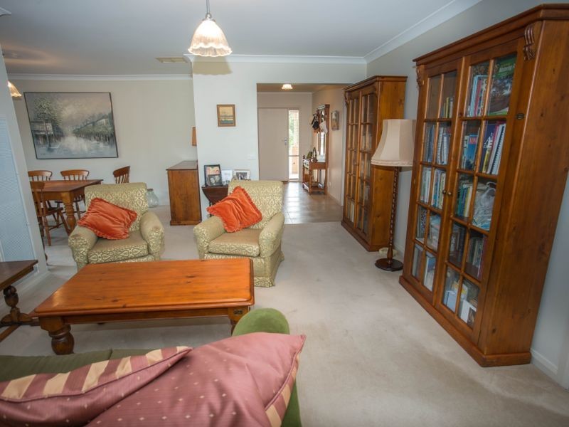 67 Oliver Road, Benalla VIC 3672