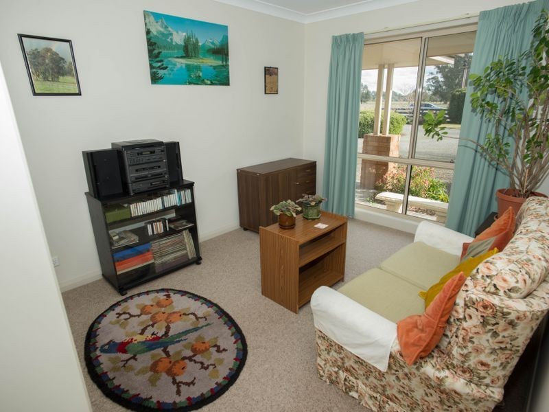 67 Oliver Road, Benalla VIC 3672