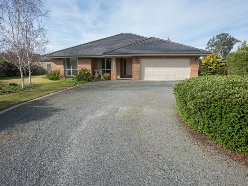 67 Oliver Road, Benalla VIC 3672