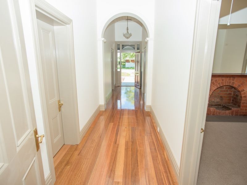 39 Smythe  Street, Benalla VIC 3672