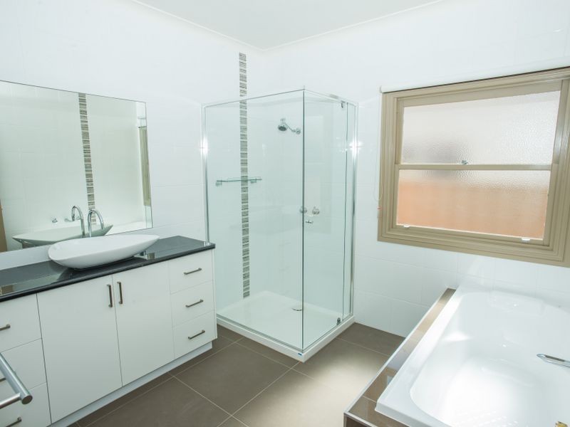 39 Smythe  Street, Benalla VIC 3672