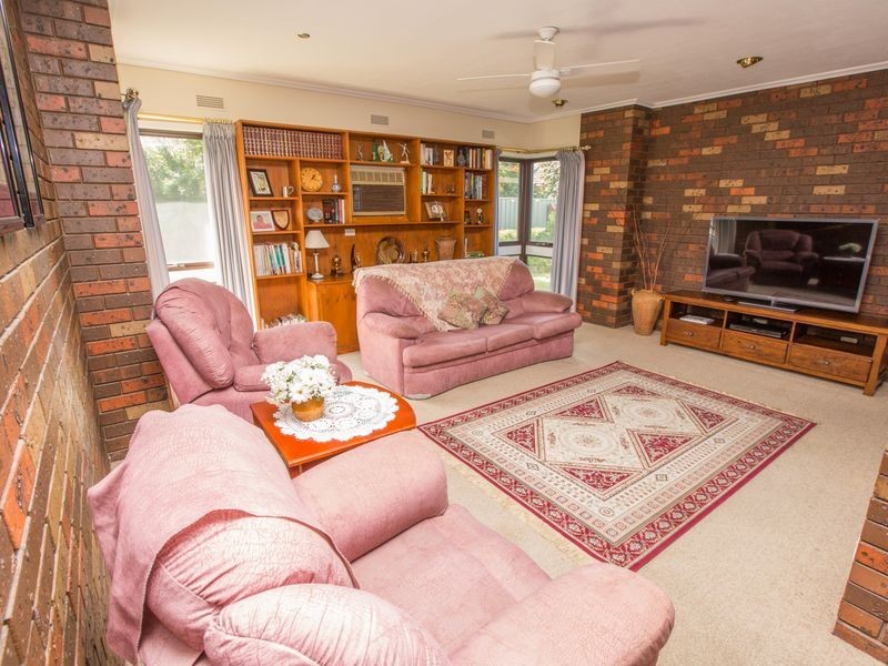 18 Warana Court, Benalla VIC 3672